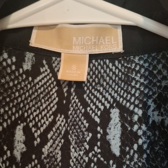 Michael Kors Black and Blue Patterned Top - Picture 2 of 6